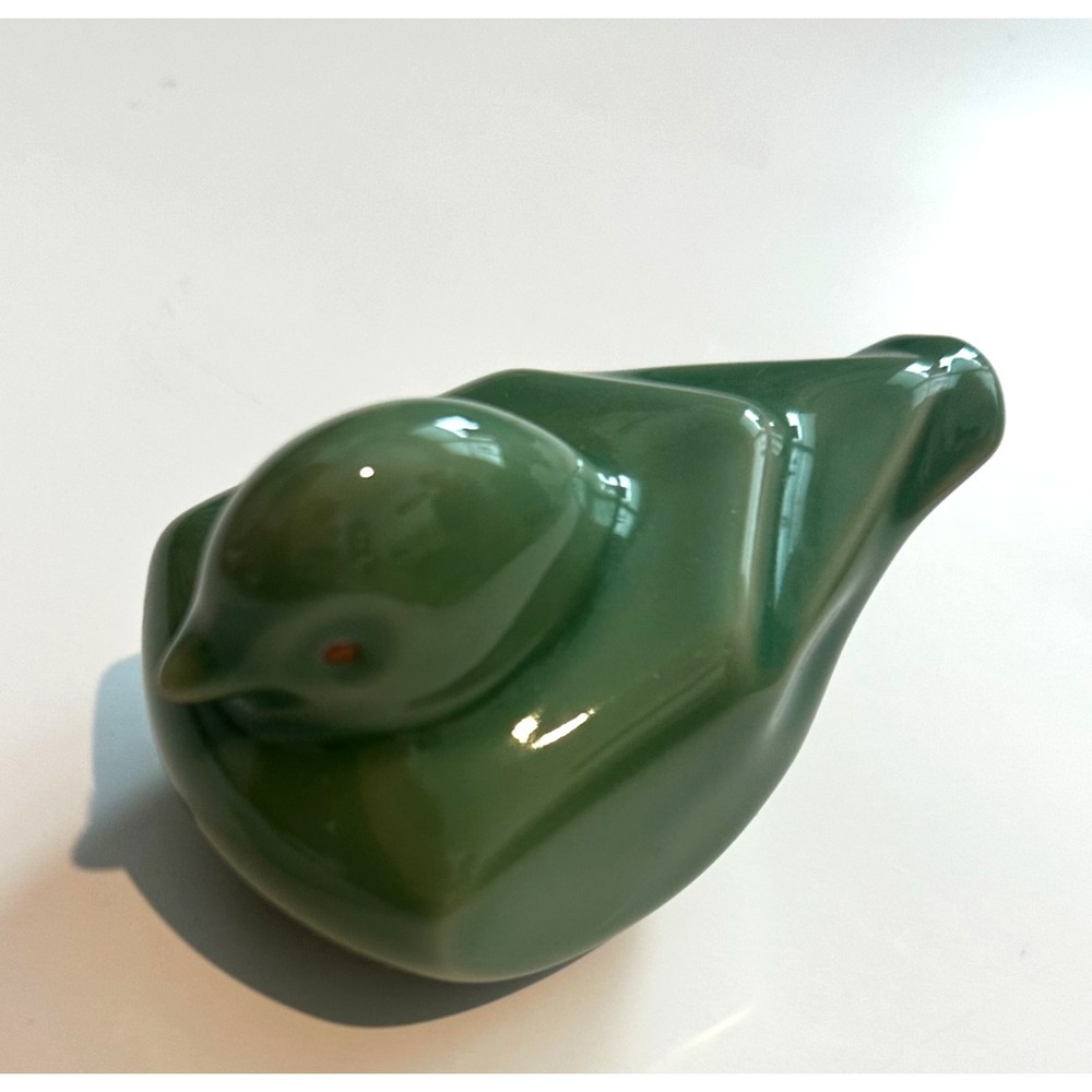 2 Vintage Celadon Mandarin Duck Figurines and a Japanese Box - Picture 2 of 3